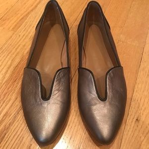 Handmade leather flats in pewter